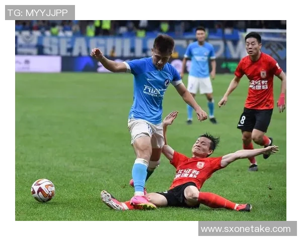 足球场上的慢动作明星效率最低的球员背后的故事与挑战