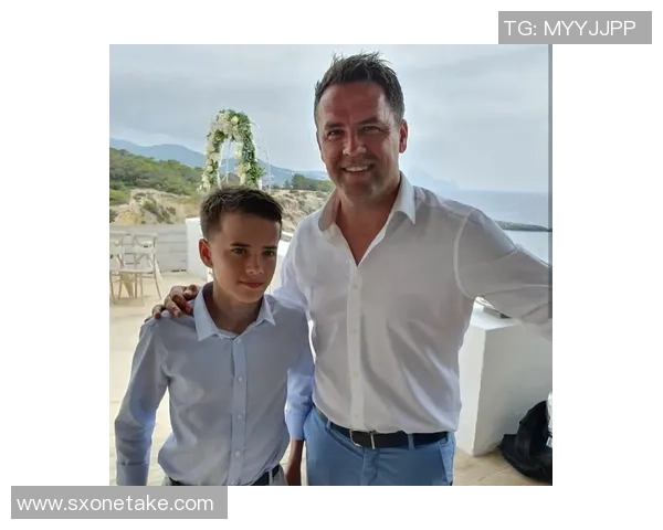 足球明星欧文豪宅揭秘奢华生活与独特设计的完美结合