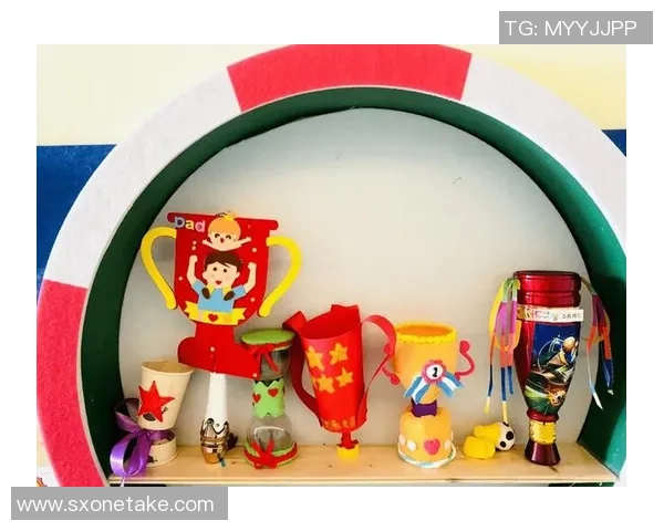 创意无限的卡纸足球图片展示让你领略手工艺术的魅力与乐趣 创意无限的卡纸足球图片展示让你领略手工艺术的魅力与乐趣