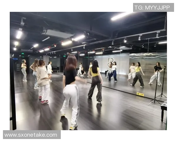 广州街舞队心理素质提升之路与热议街舞文化的深度融合探讨